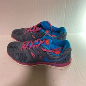 Nike Dual Fusion Athletic Shoes Sneakers Women Size 7 Gray Fuchsia #599560-400